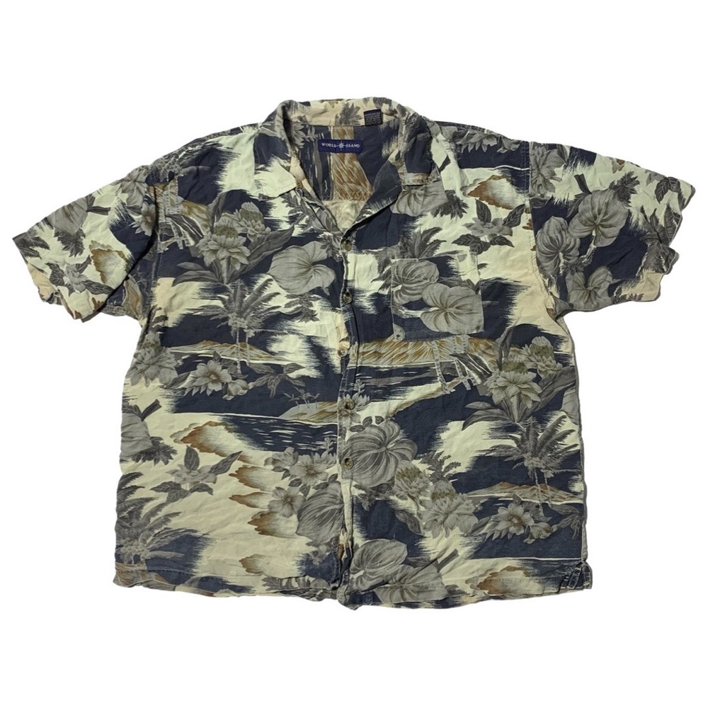 Vintage Hawaiian World Island Short Sleeve Rayon Button Down Shirt Mens Size L